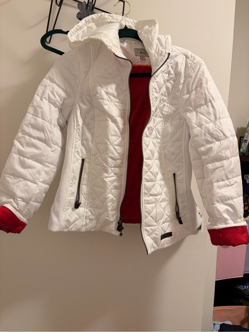 G.H. Bass & Co. White puffer jacket